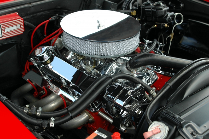 garagiste-SAUZE-min_car-engine-1548434